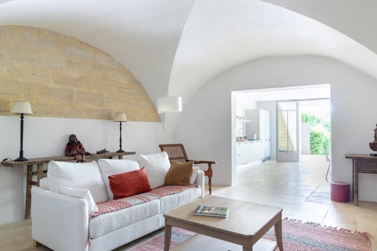 Les Canisses, Magnifique Appartement Avec Terrasse Au Coeur D'อูเซส ภายนอก รูปภาพ