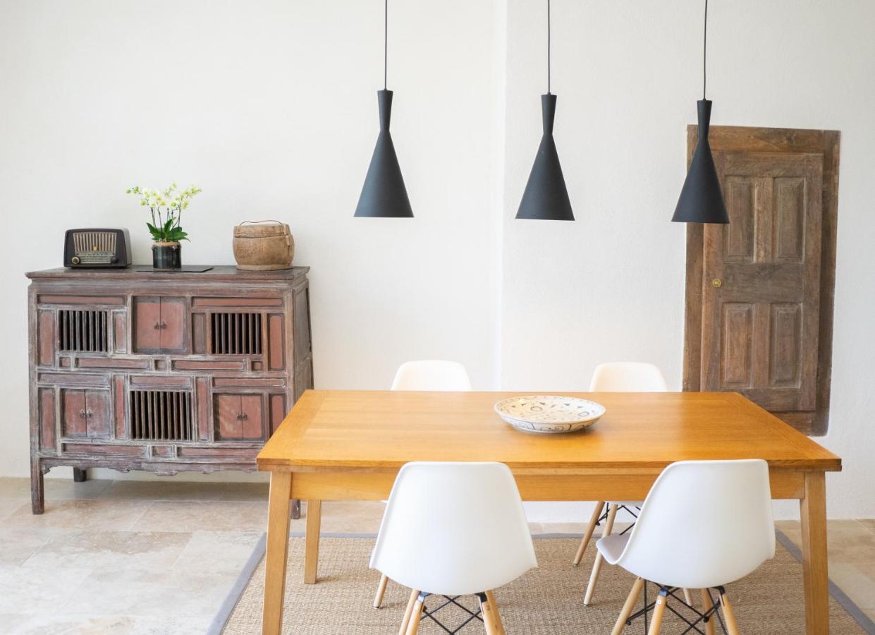 Les Canisses, Magnifique Appartement Avec Terrasse Au Coeur D'อูเซส ภายนอก รูปภาพ